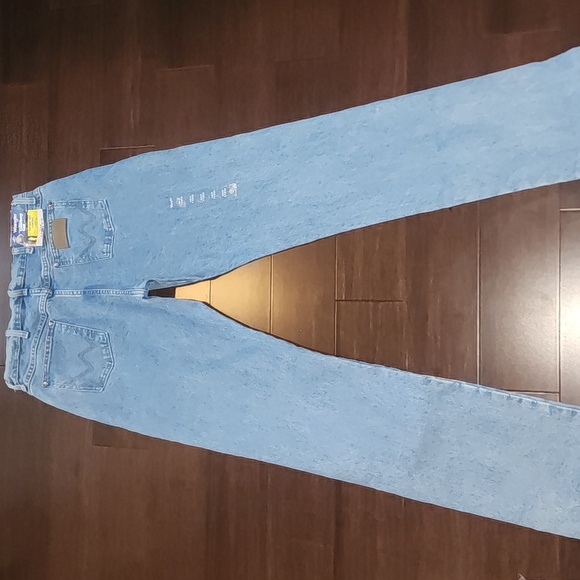 Wrangler Women's Natural Rise "The Original Cowboy Cut" Jeans Size 11 - Picture 4 of 6